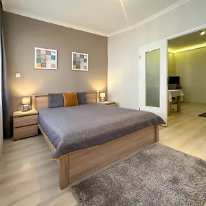 asboth-budapest-apartment.inbudapesthotels.com/